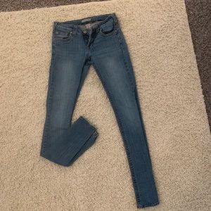 Refuge size 3 jeans